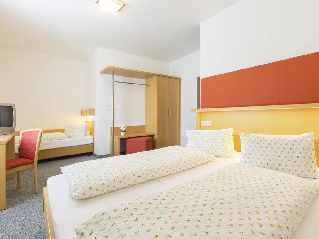 Hotel Gasthof Stefansbruecke Mutters Exterior foto